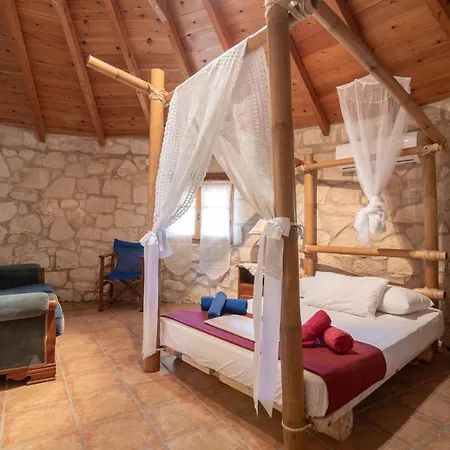 Gerakomylos Stone House * Vasilikí