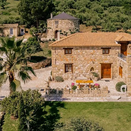 Feriehus Gerakomylos Stone House Vasilikí