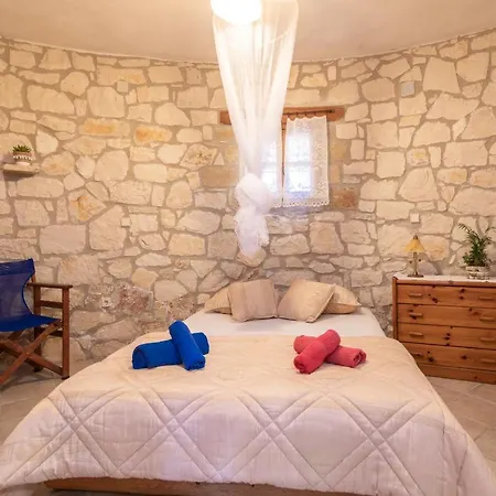 Gerakomylos Stone House בית נופש Vasilikí