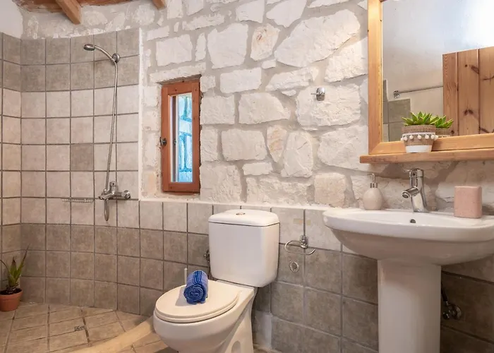 Gerakomylos Stone House Vasilikí